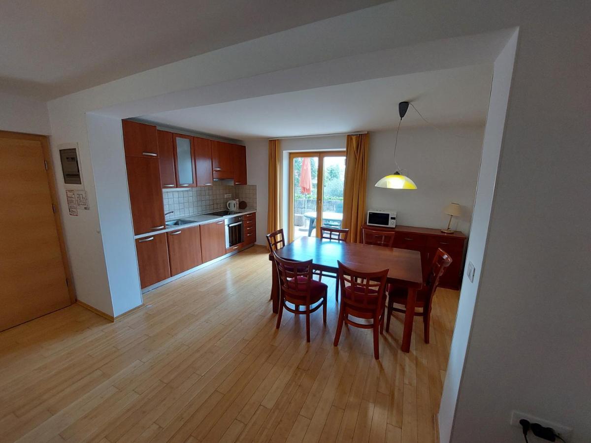 Apartmaji Fizine ポルトローシュ エクステリア 写真