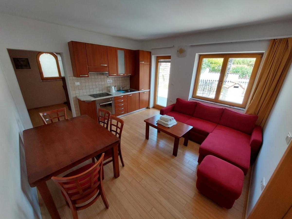Apartmaji Fizine ポルトローシュ エクステリア 写真